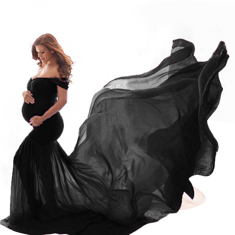 Long Maternity Photography for Photoshoot. Off Shoulder Pregnant Dress, Maxi Maternity Gown