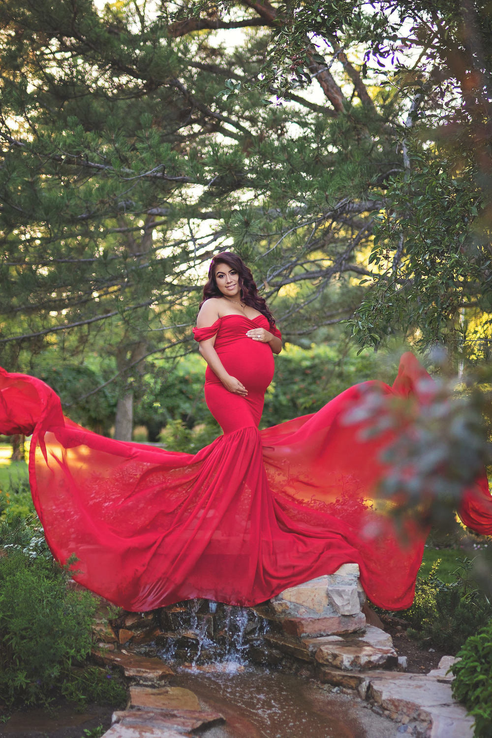 Long Maternity Photography for Photoshoot. Off Shoulder Pregnant Dress, Maxi Maternity Gown