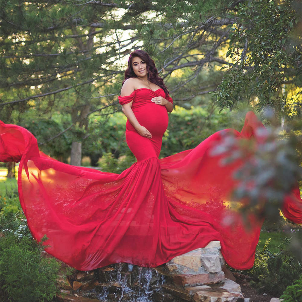 Long Maternity Photography for Photoshoot. Off Shoulder Pregnant Dress, Maxi Maternity Gown