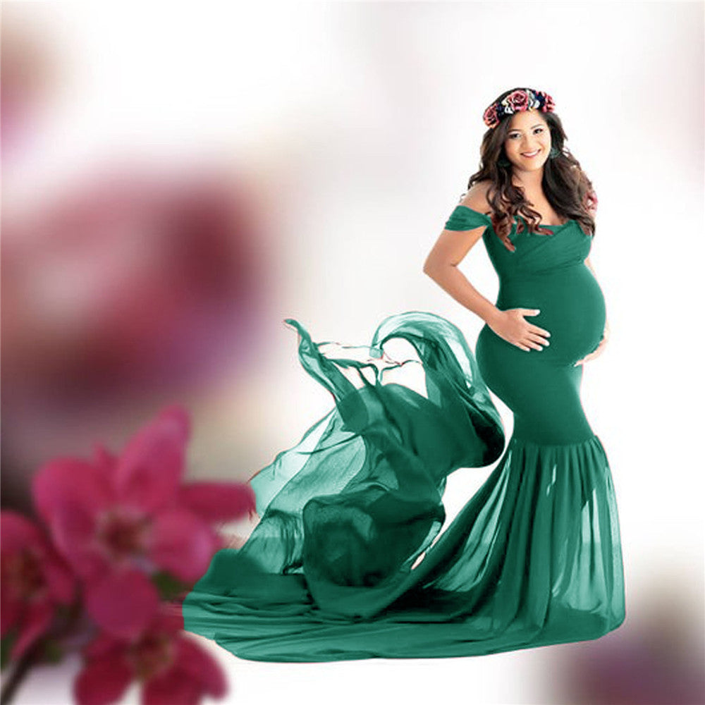 Long Maternity Photography for Photoshoot. Off Shoulder Pregnant Dress, Maxi Maternity Gown