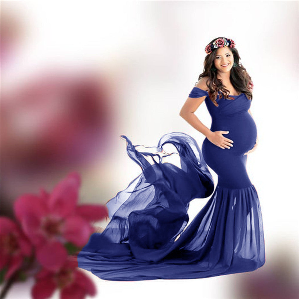 Long Maternity Photography for Photoshoot. Off Shoulder Pregnant Dress, Maxi Maternity Gown